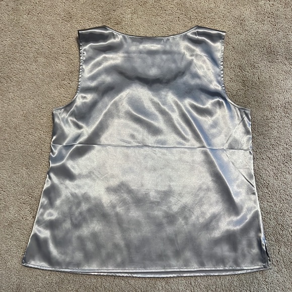 Chico’s Gray Shiny Tunic & Shimmery Crinkle Jacket Combination - Picture 10 of 12